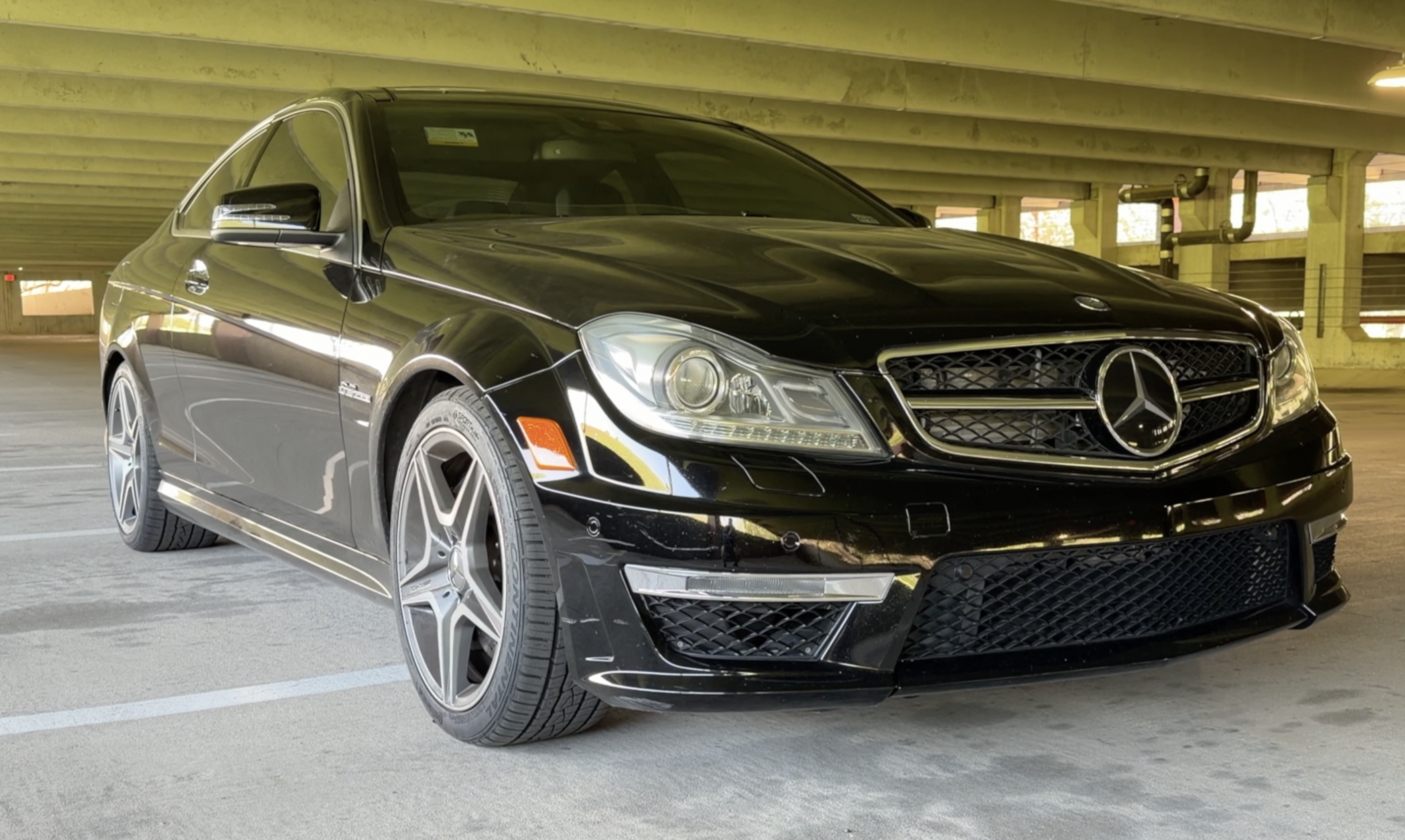Mercedes C63 AMG